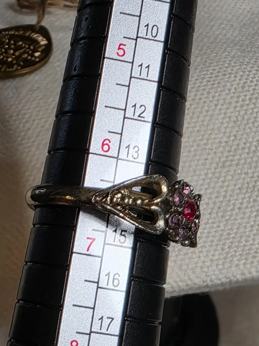 Vintage Made With Genuine Swarovski Crystal Floral Ring Pink Red Size 6.5